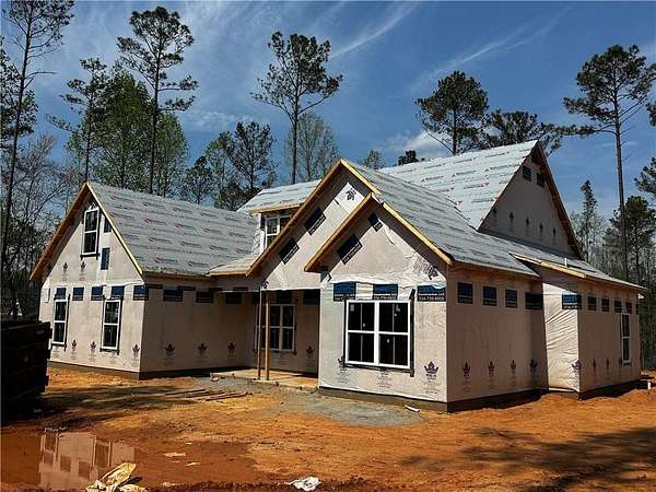 5 Acres of Land with Home for Sale in Salem, Alabama