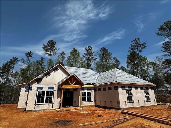 5 Acres of Land with Home for Sale in Salem, Alabama