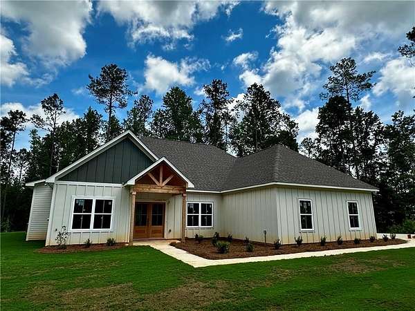 5 Acres of Land with Home for Sale in Salem, Alabama