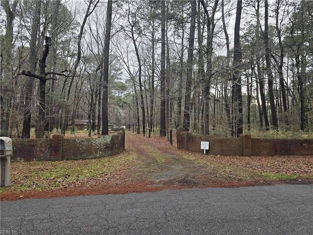 5 Acres of Residential Land with Home for Sale in Chesapeake, Virginia
