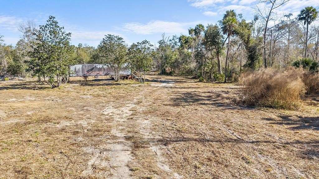 7 Acres of Residential Land for Sale in Steinhatchee, Florida