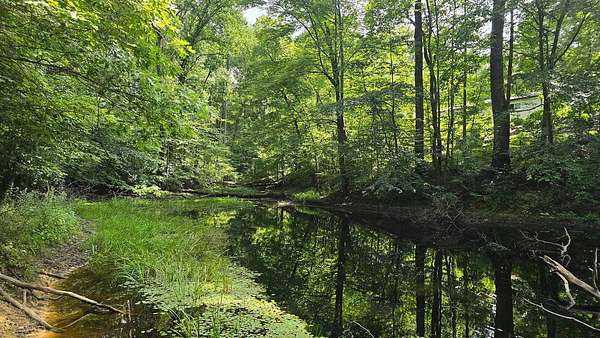 14 Acres of Land for Sale in Oak Hill, West Virginia