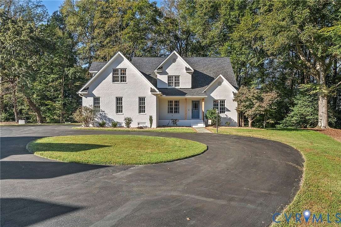 13.2 Acres of Land with Home for Sale in Mechanicsville, Virginia