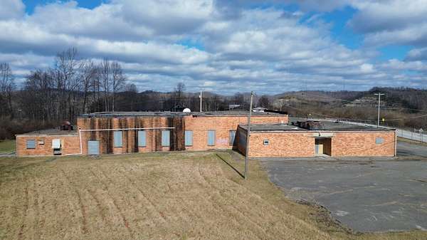 6.26 Acres of Improved Mixed-Use Land for Sale in West Liberty, Kentucky