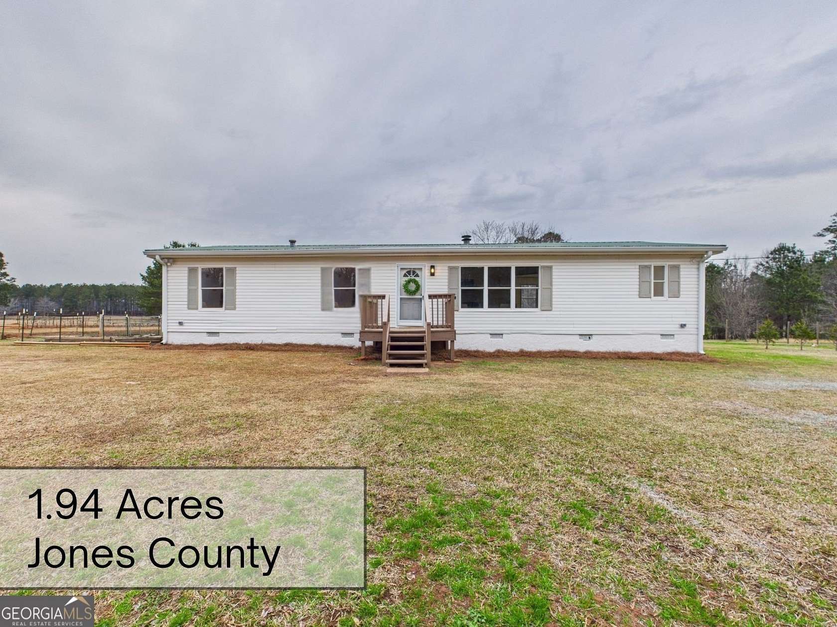 2 Acres of Residential Land with Home for Sale in Haddock, Georgia