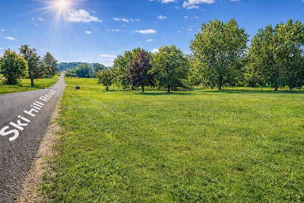 1 Acre of Residential Land for Sale in Reedsburg, Wisconsin