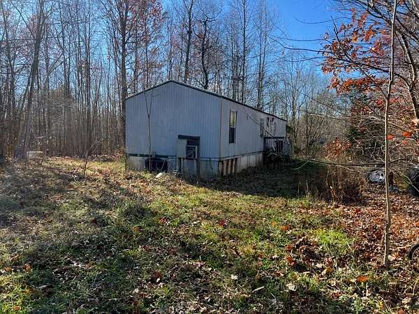 3 Acres of Land for Sale in Appomattox, Virginia