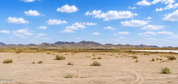 1 Acre of Residential Land for Sale in Buckeye, Arizona