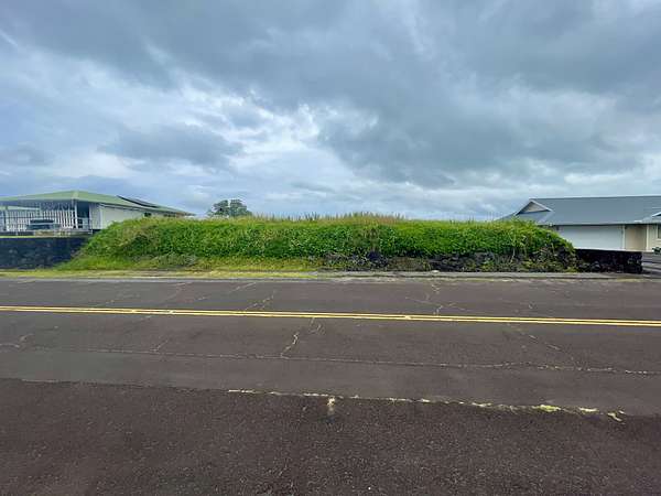 0.23 Acres of Residential Land for Sale in Hilo, Hawaii