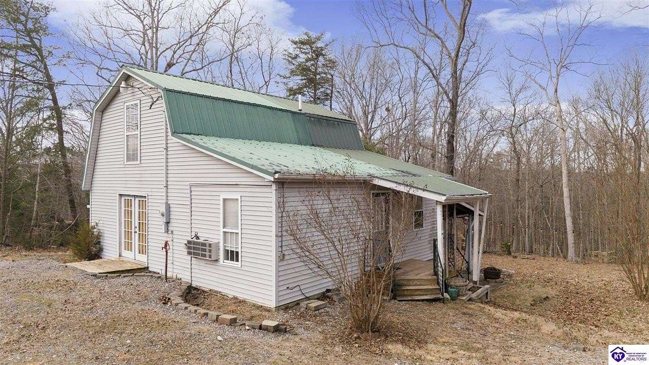 14.9 Acres of Recreational Land with Home for Sale in Elizabethtown, Kentucky