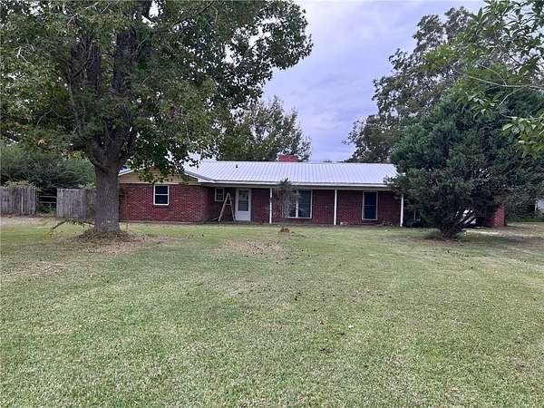 5.62 Acres of Residential Land with Home for Sale in Mobile, Alabama