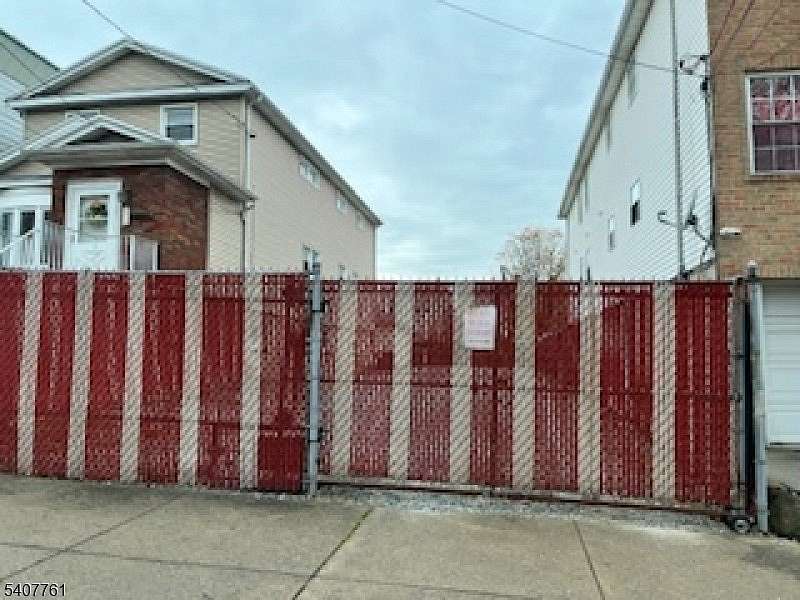 0.07 Acres of Residential Land for Sale in Jersey City, New Jersey