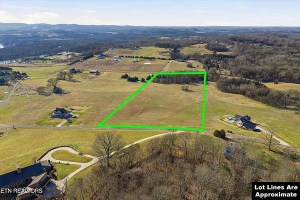 5.58 Acres of Residential Land for Sale in Blaine, Tennessee