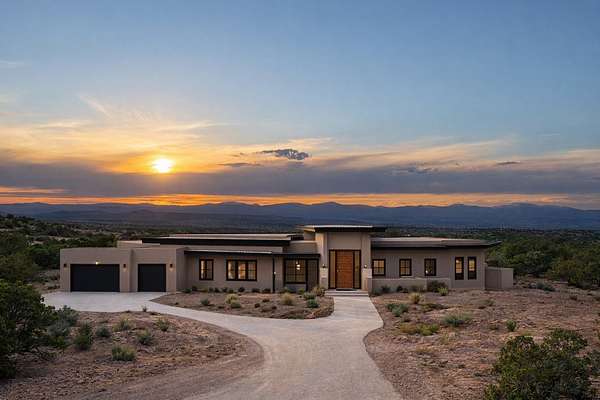 2.6 Acres of Land with Home for Sale in Santa Fe, New Mexico