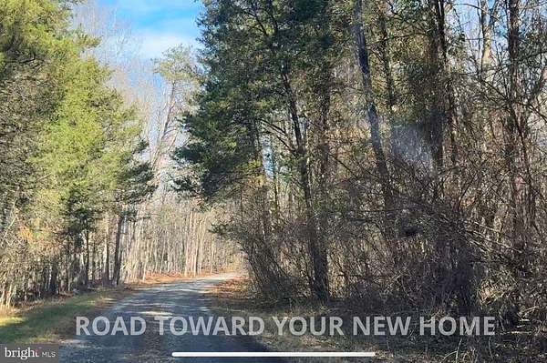 12.8 Acres of Land for Sale in Bealeton, Virginia