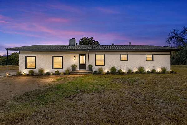 6 Acres of Land with Home for Sale in Azle, Texas