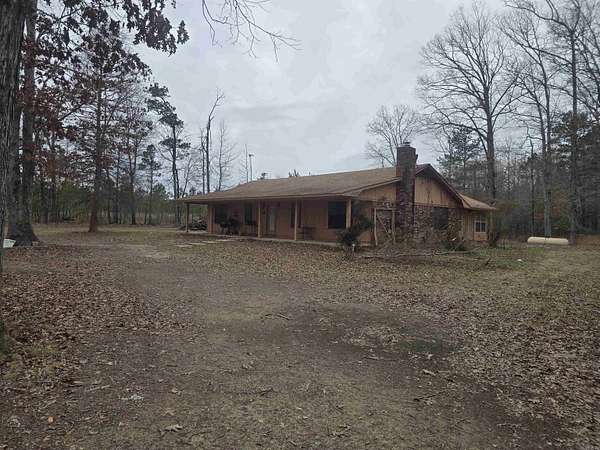 7.3 Acres of Residential Land with Home for Sale in Pine Bluff, Arkansas