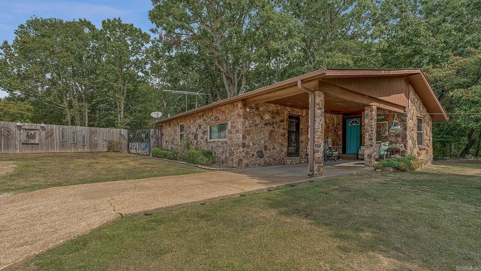 3 Acres of Land with Home for Sale in Harrisburg, Arkansas
