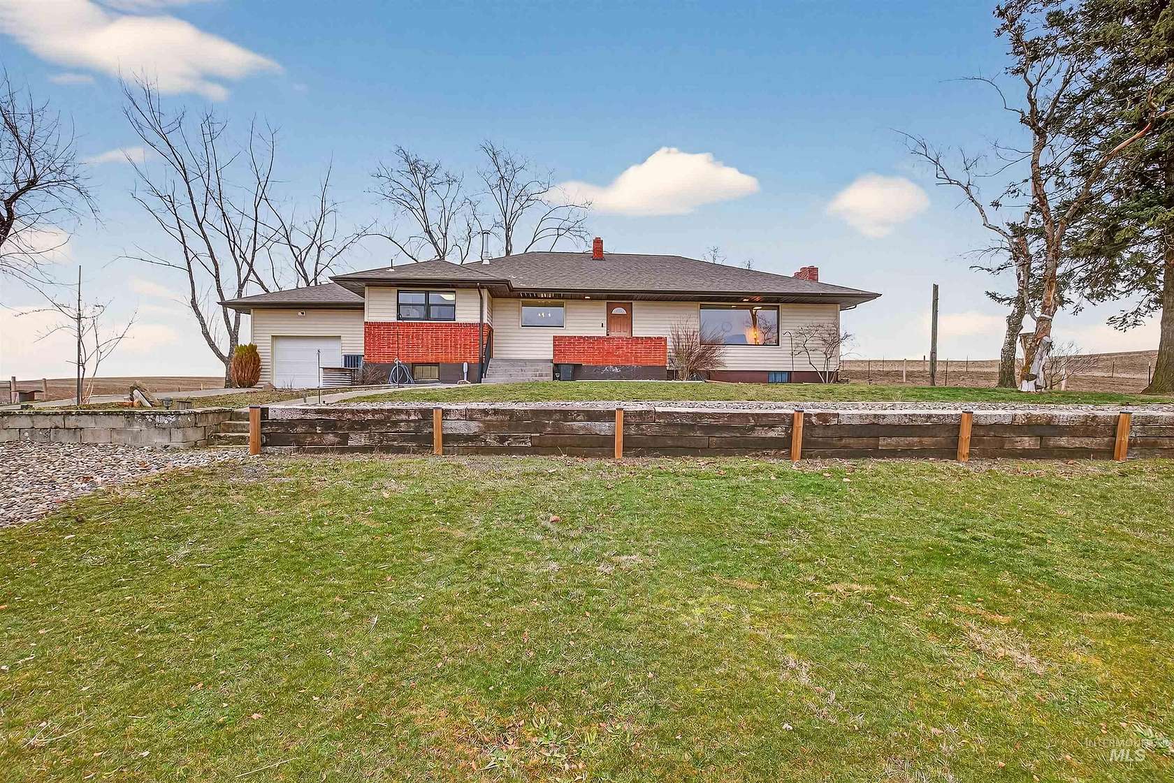 18.2 Acres of Land with Home for Sale in Kendrick, Idaho