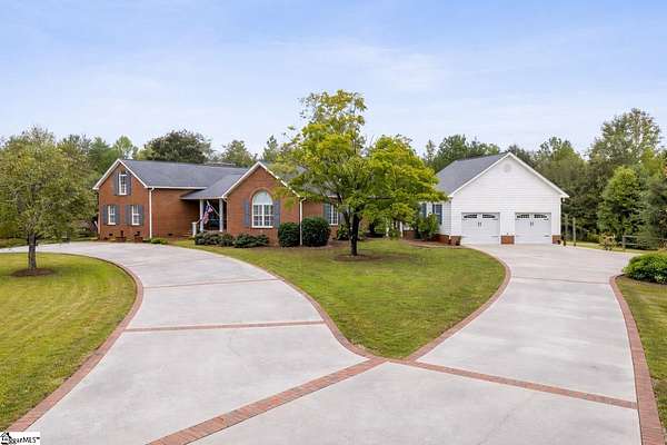 53 Acres of Recreational Land with Home for Sale in Westminster, South Carolina