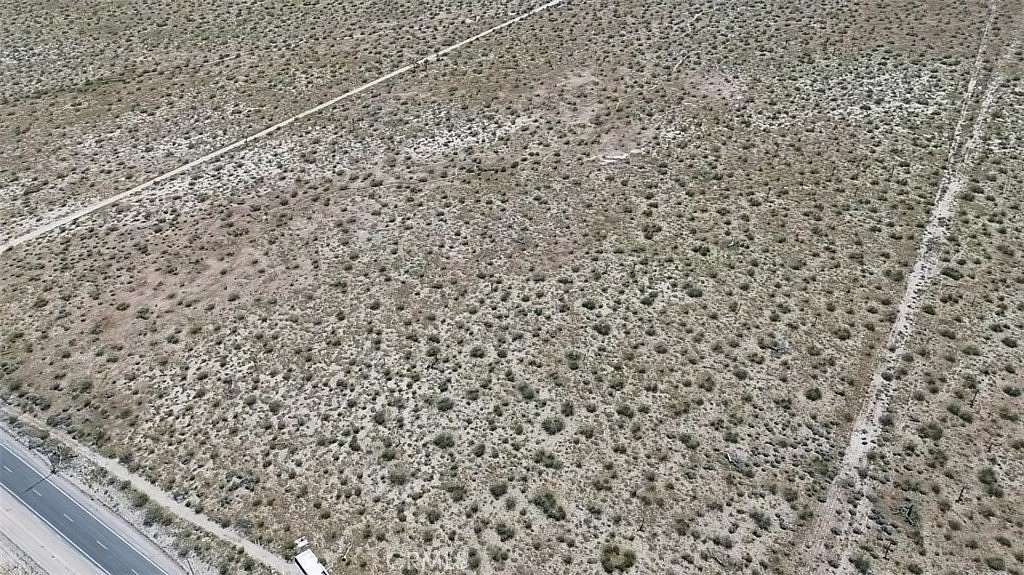 20 Acres of Recreational Land for Sale in Adelanto, California