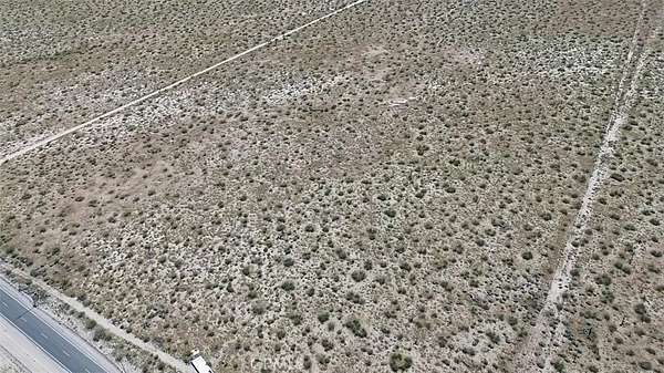 20 Acres of Recreational Land for Sale in Adelanto, California