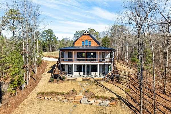 4.67 Acres of Land with Home for Sale in Dadeville, Alabama
