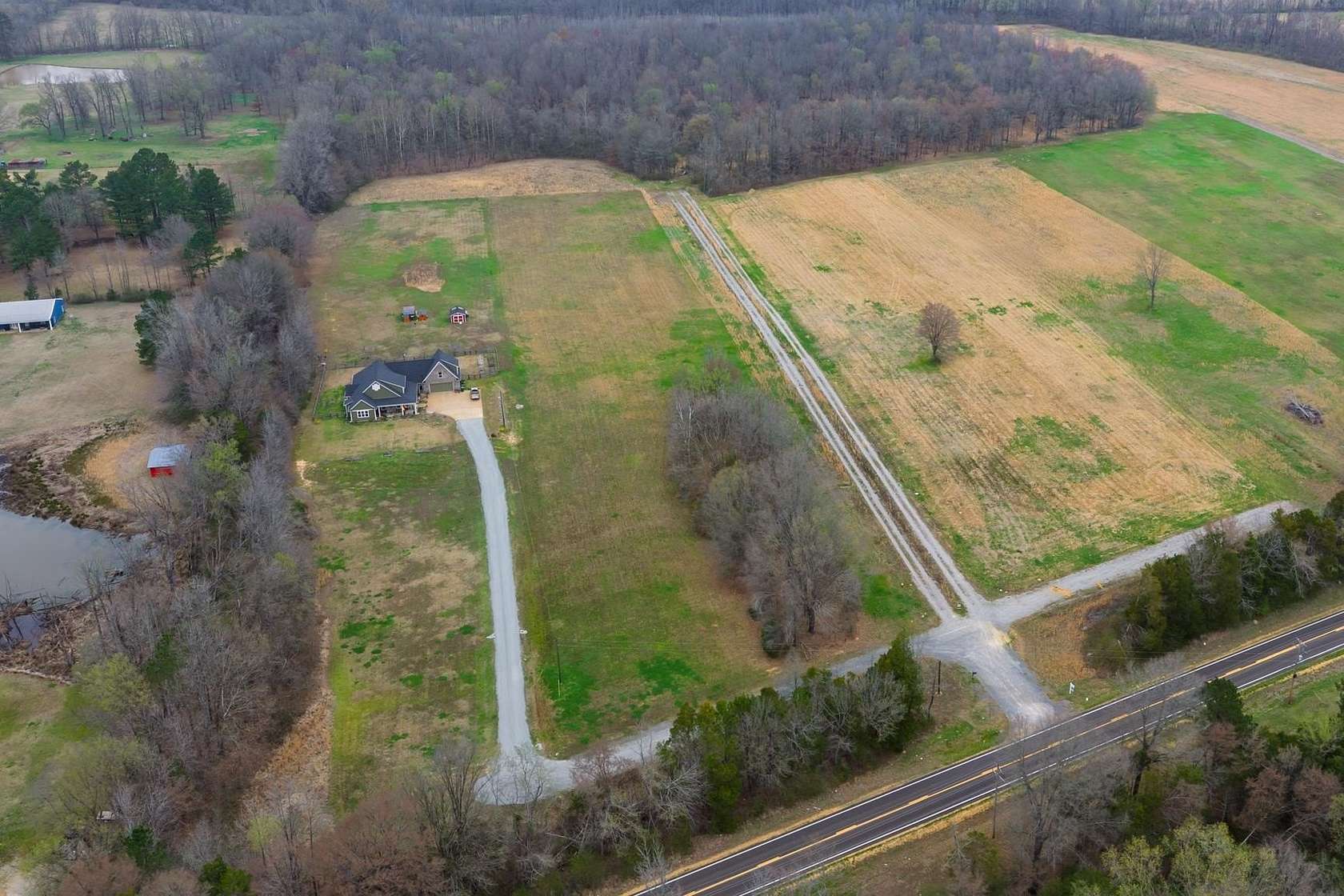 5 Acres of Residential Land for Sale in Rossville, Tennessee