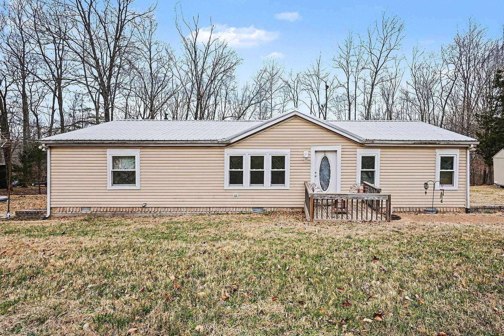 1.53 Acres of Residential Land with Home for Sale in Lyles, Tennessee