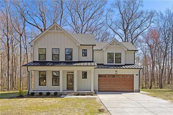 16.5 Acres of Land with Home for Sale in Chesapeake, Virginia