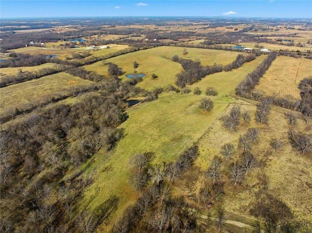 34.8 Acres of Land for Sale in Garden City, Missouri