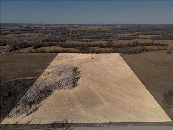 19 Acres of Land for Sale in Ottawa, Kansas