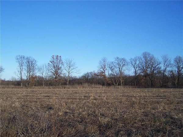 4.62 Acres of Residential Land for Sale in Oak Grove, Missouri