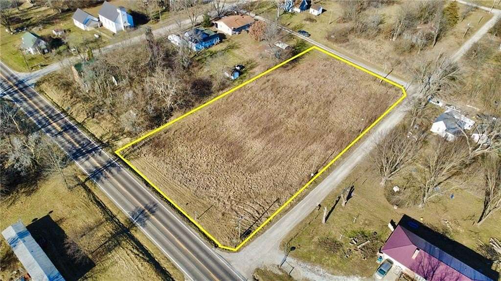 0.93 Acres of Mixed-Use Land for Sale in Humphreys, Missouri