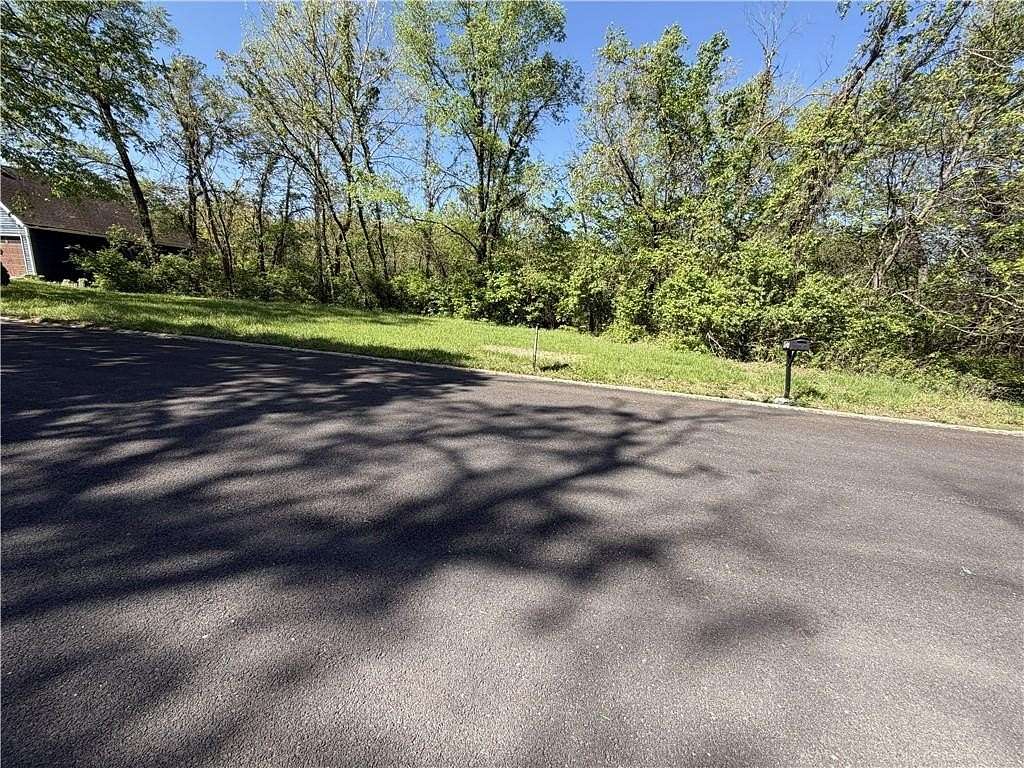 0.42 Acres of Residential Land for Sale in Excelsior Springs, Missouri