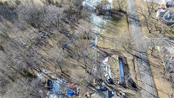 4.4 Acres of Mixed-Use Land for Sale in Oak Grove, Missouri