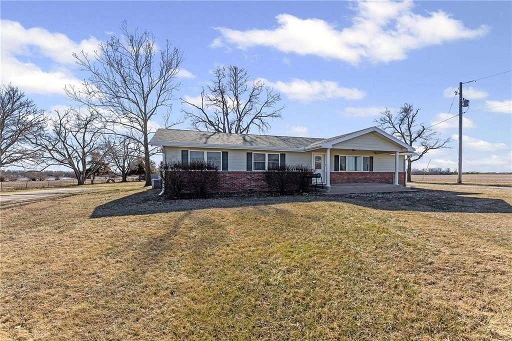 6 Acres of Land with Home for Sale in Moran, Kansas