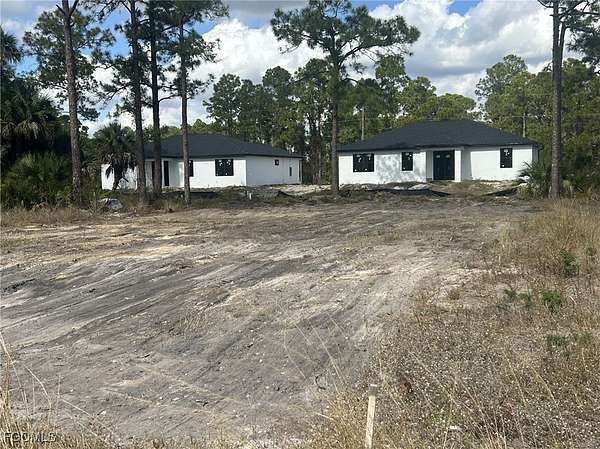 0.25 Acres of Residential Land for Sale in Lehigh Acres, Florida