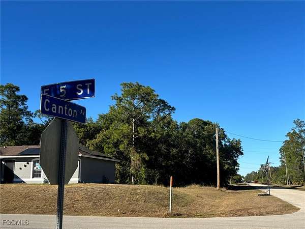 0.5 Acres of Residential Land for Sale in Lehigh Acres, Florida