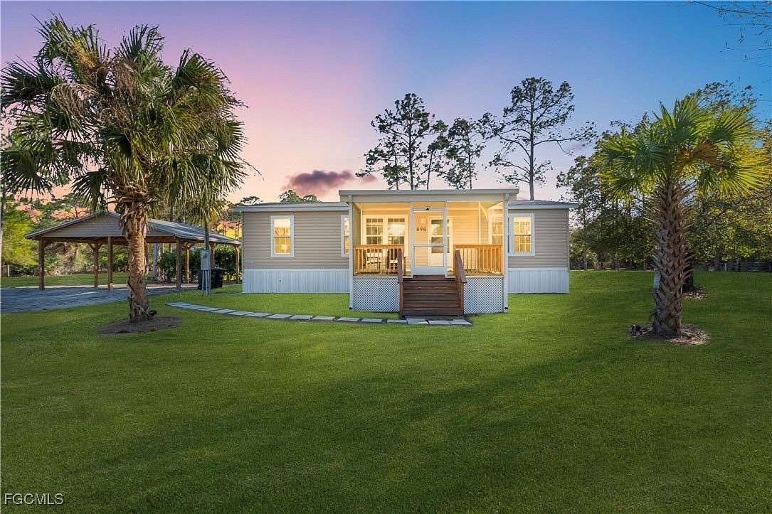 2.5 Acres of Residential Land with Home for Sale in Clewiston, Florida