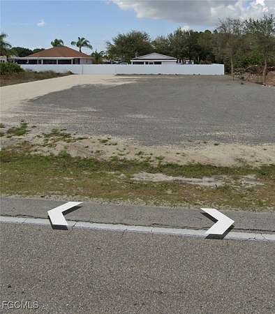 0.25 Acres of Residential Land for Sale in Lehigh Acres, Florida