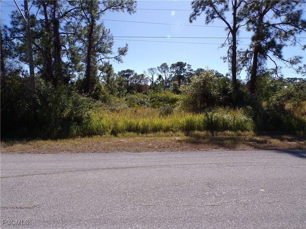 0.28 Acres of Residential Land for Sale in Lehigh Acres, Florida