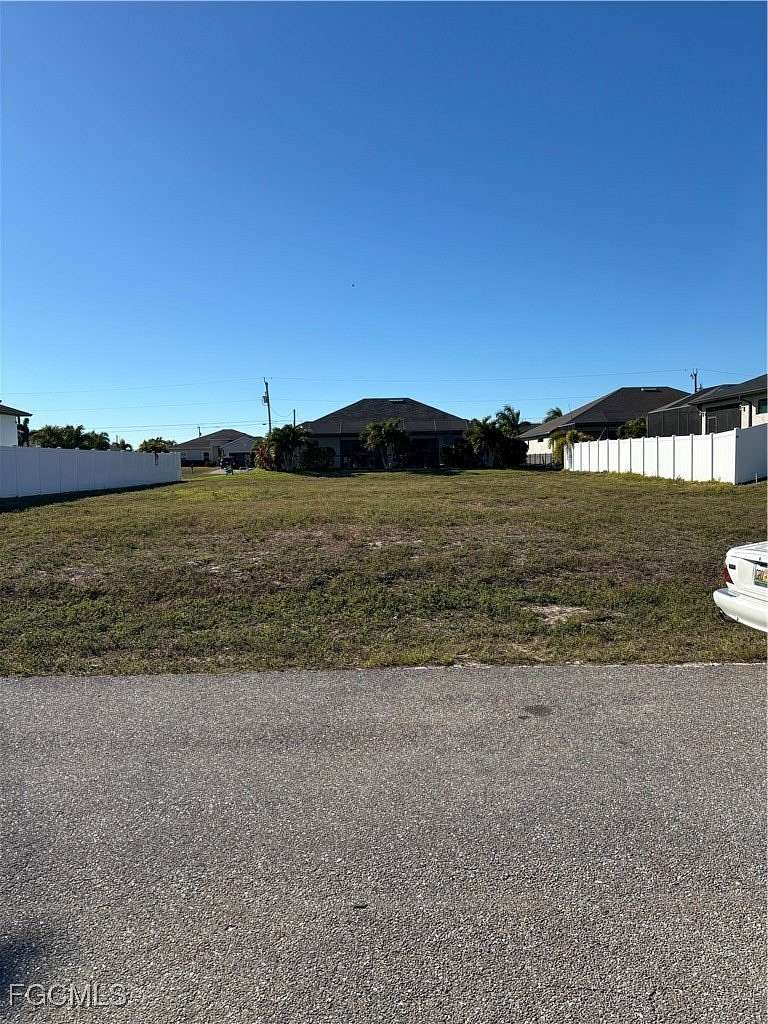 0.23 Acres of Mixed-Use Land for Sale in Cape Coral, Florida