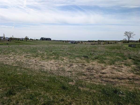 1 Acre of Residential Land for Sale in Elk Mound, Wisconsin