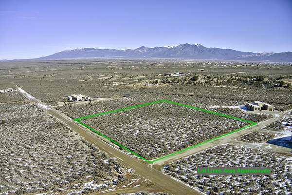 2.5 Acres of Residential Land for Sale in Ranchos de Taos, New Mexico