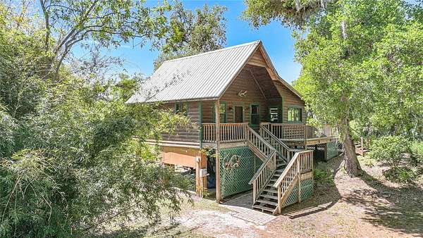 2.19 Acres of Residential Land with Home for Sale in Arcadia, Florida