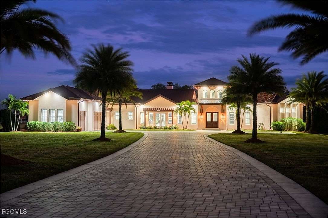 1.57 Acres of Residential Land with Home for Sale in LaBelle, Florida