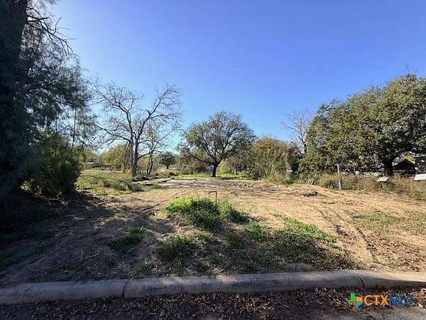 0.17 Acres of Land for Sale in Pleasanton, Texas
