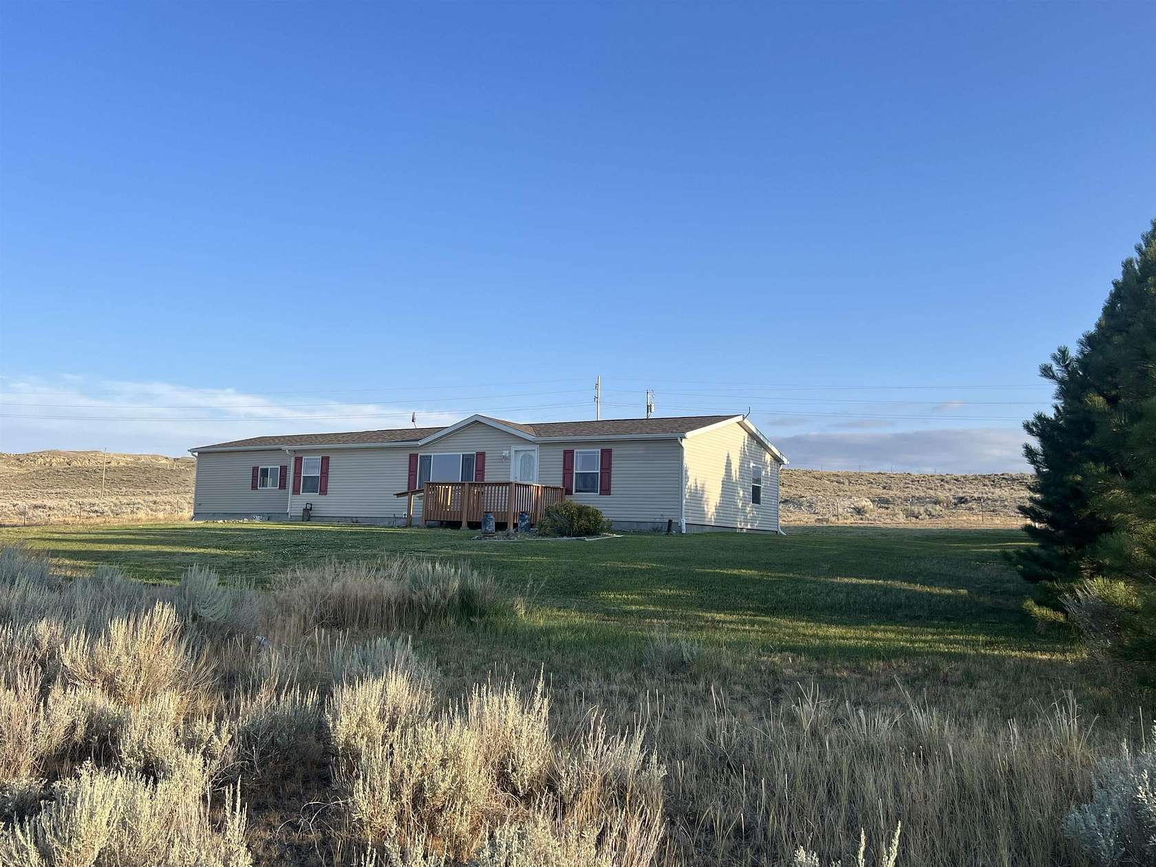 29 Acres of Land with Home for Sale in Riverton, Wyoming