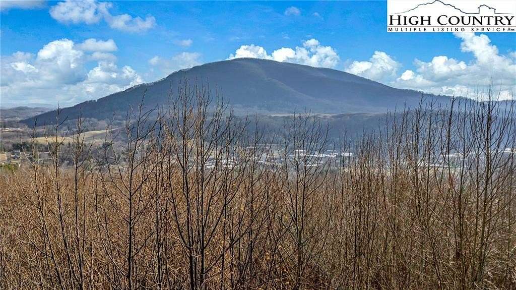 1 Acre of Land for Sale in West Jefferson, North Carolina